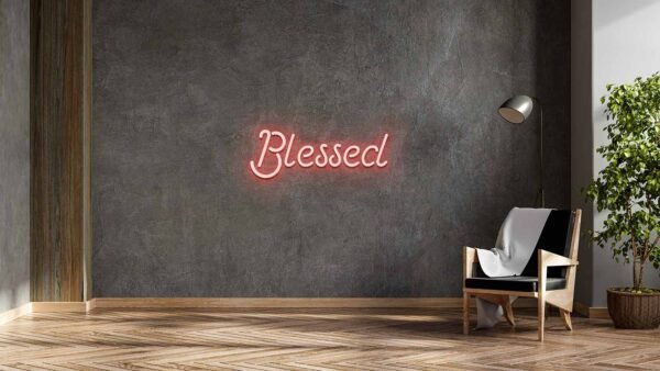 LED neono iškaba "BLESSED"