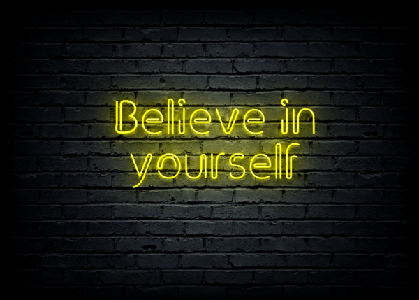 Led neono iškaba "Believe in yourself"