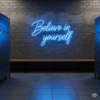 Led neono užrašas "Believe in yourself"