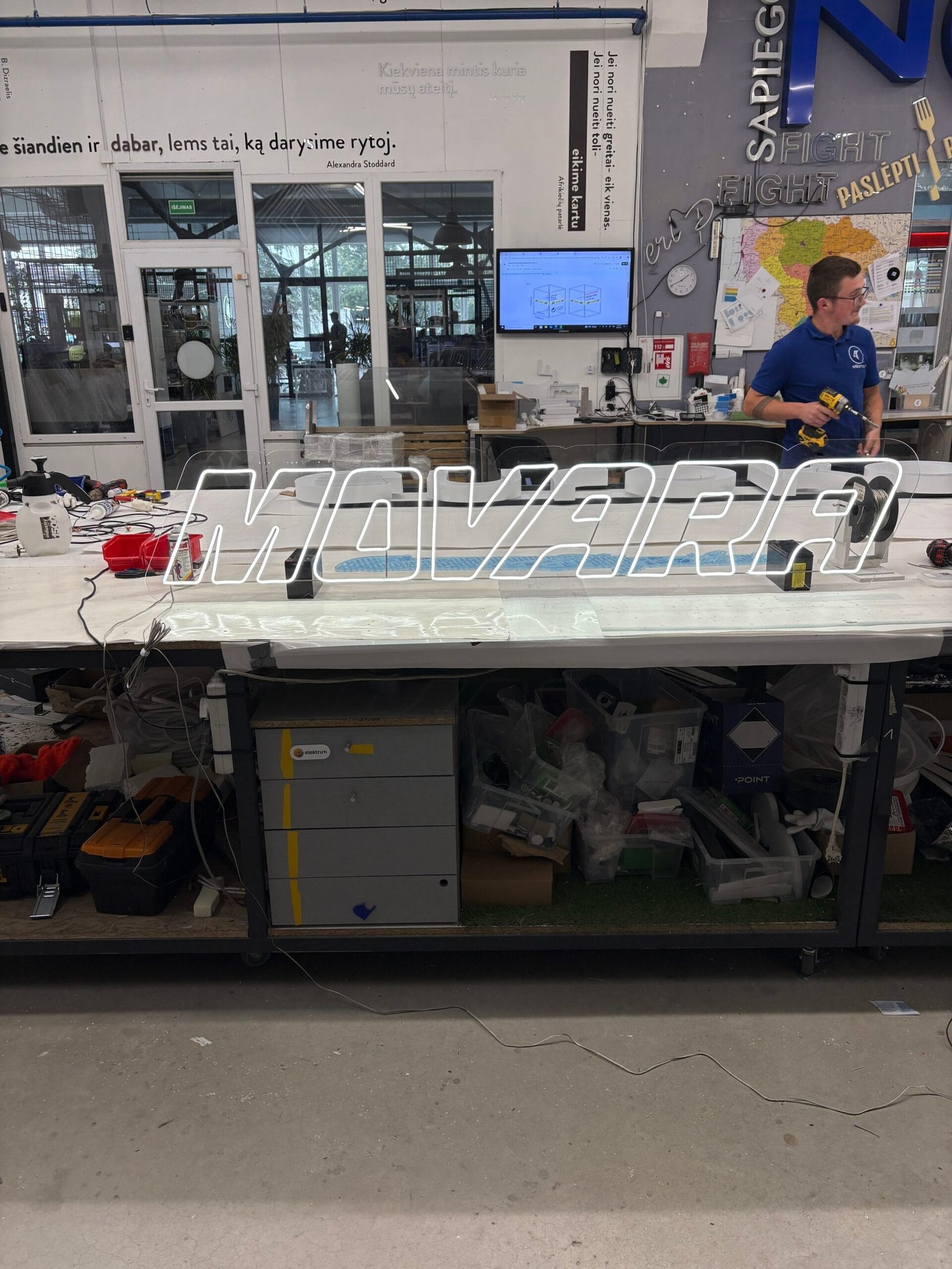 pagal užsakyma LED neoninis logotipas, užrašas