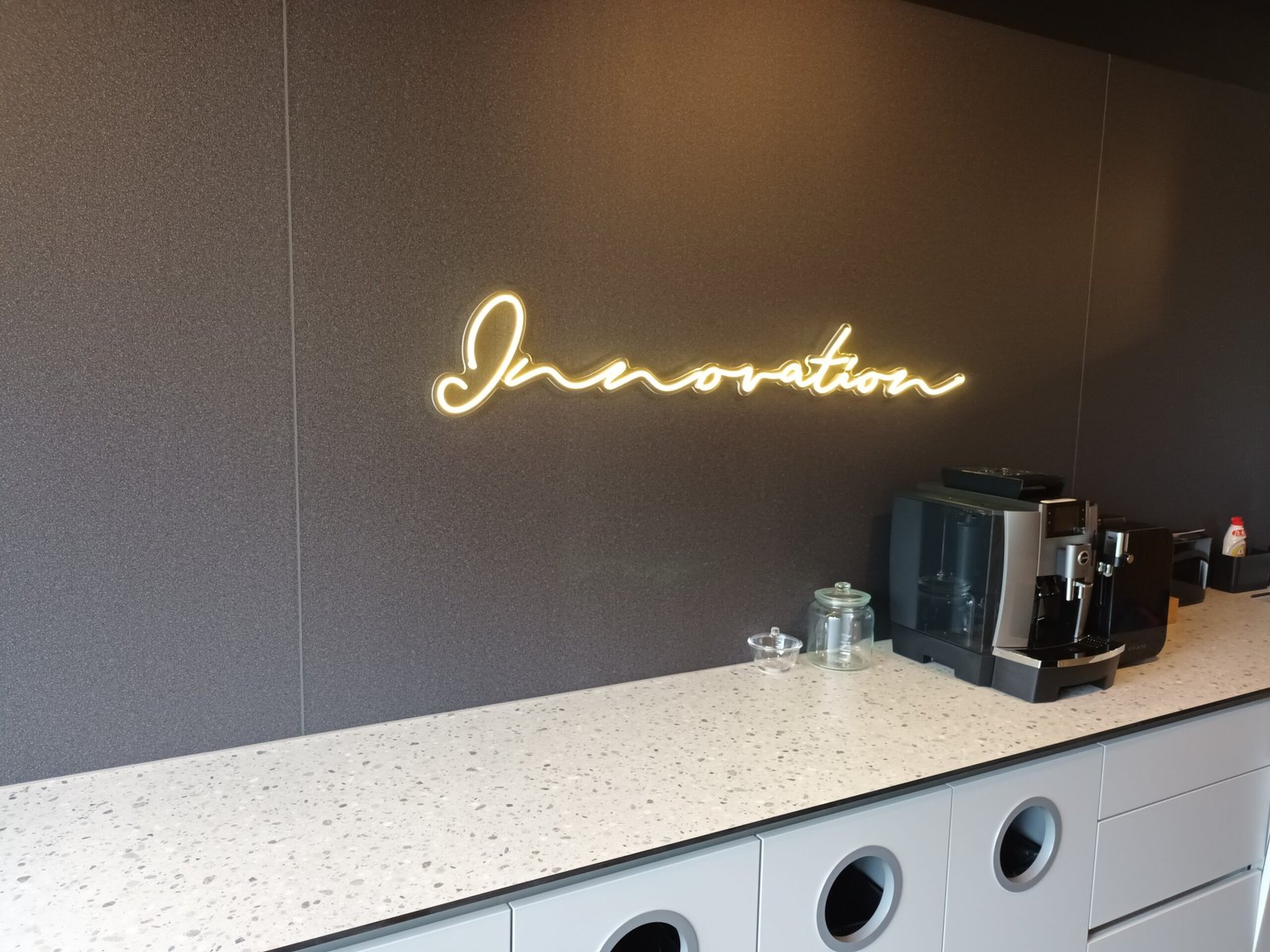 LED neono frazės