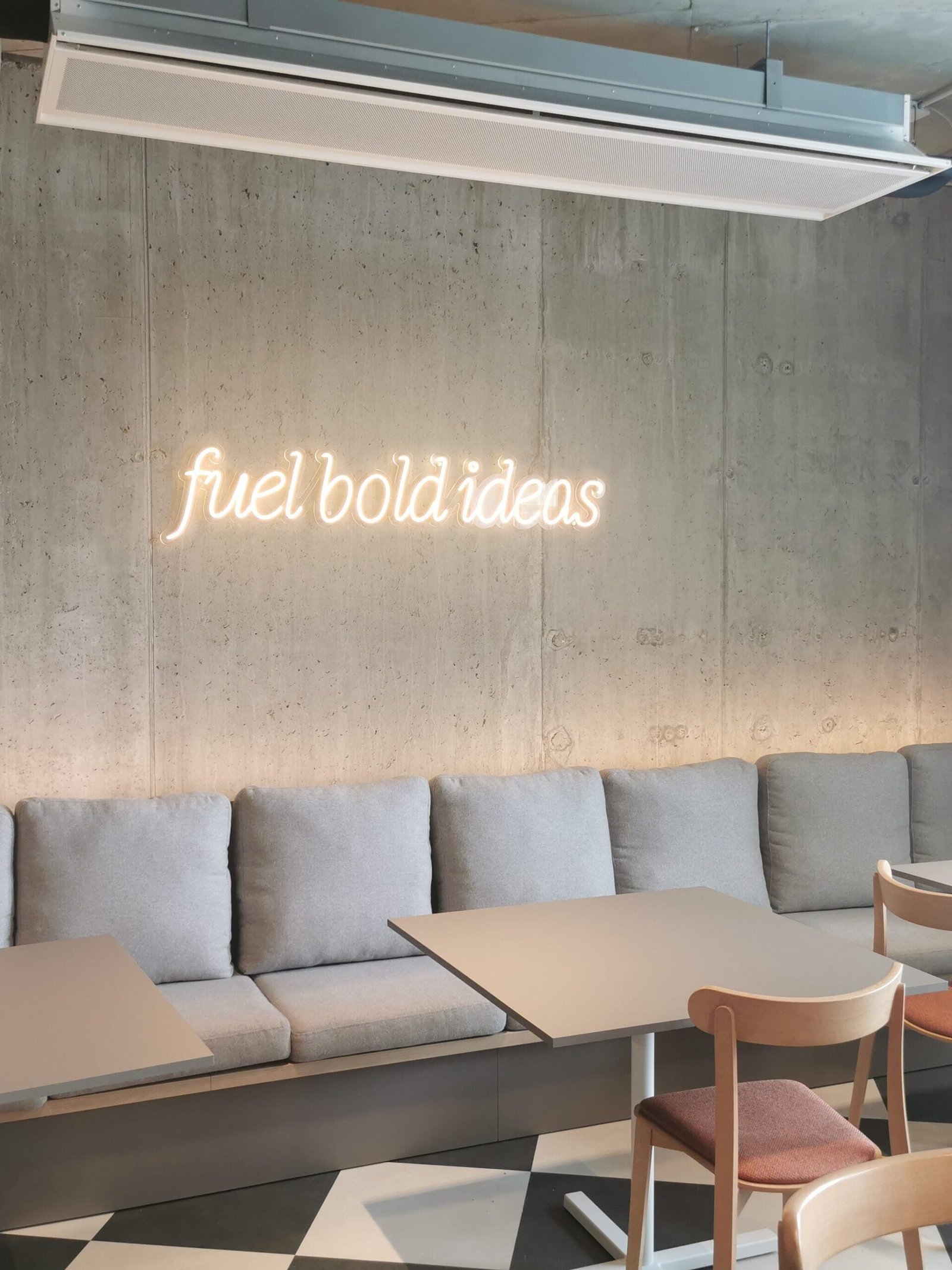 LED neoniniai užrašai, iškabos, Ženklai. personalizuoti užsakymai, pagal užsakymą. standartiniai dizainai arba pagal užsakymą