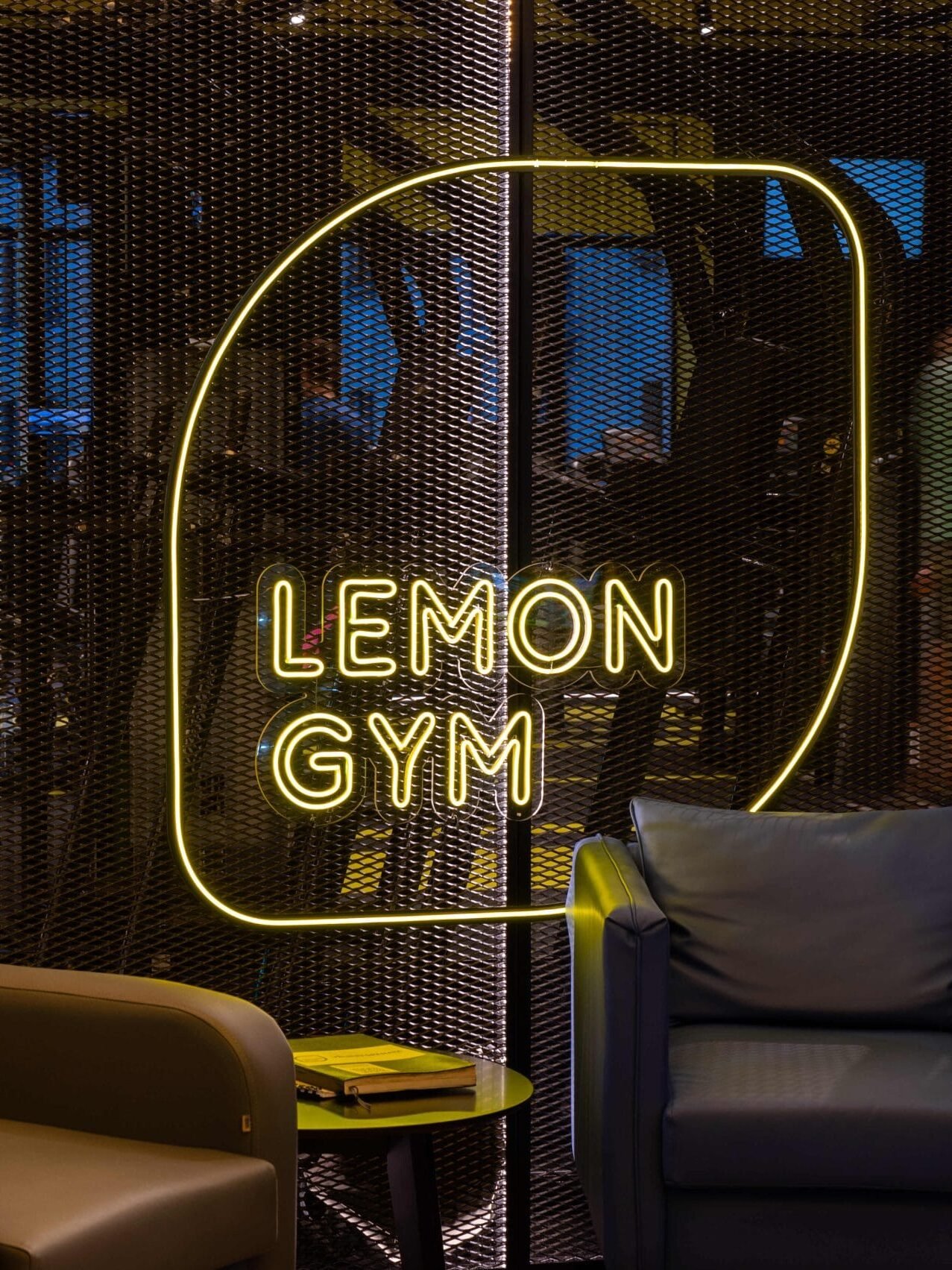 Ledneon.lt LED neoninė iškaba ir užrašai logotipai