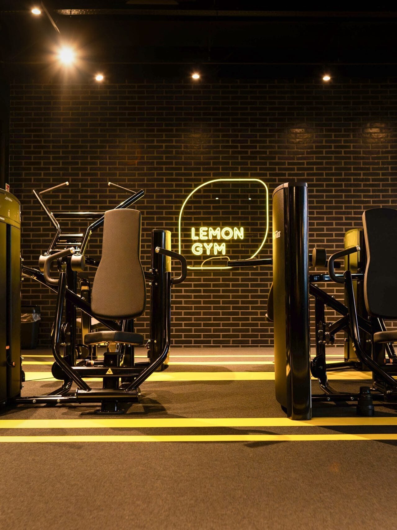 Ledneon.lt lemon gym neoniniai apšvietimas